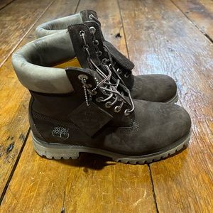 Timberland chocolate boots